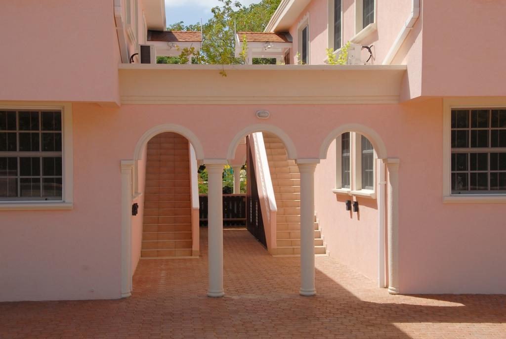 Sandy Bliss Condominiums Saint James Bagian luar foto