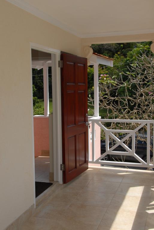 Sandy Bliss Condominiums Saint James Ruang foto